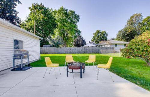 Green Bay Casa | Less Than 1 Mi to Lambeau Field Green Bay Home with Grill!