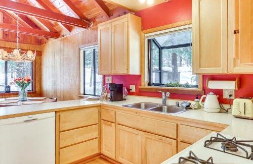 Tahoe City Casa | Less Than 2 Blocks to Lake Tahoe Family Home Near Skiing