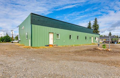 Fairbanks Apartamento | Less Than 2 Mi to Dtwn Pet-Friendly Getaway in Fairbanks