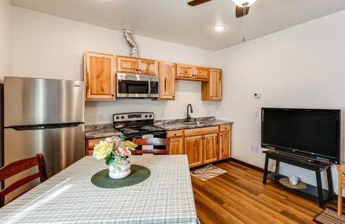 Fairbanks Apartamento | Less Than 2 Mi to Dtwn Pet-Friendly Getaway in Fairbanks