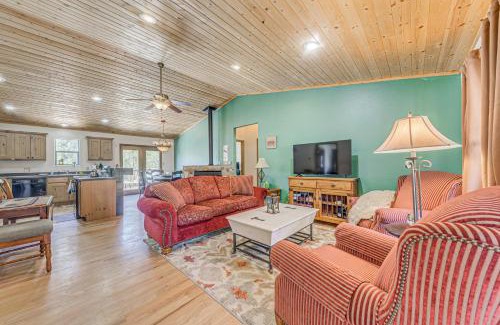 Ruidoso Casa | Less Than 2 Mi to Midtown Ruidoso Forest-View Sanctuary!