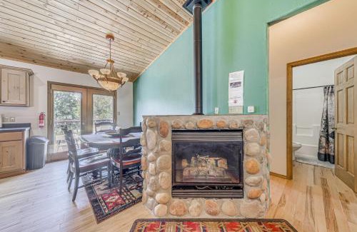 Ruidoso Casa | Less Than 2 Mi to Midtown Ruidoso Forest-View Sanctuary!