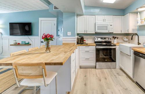 Punta Gorda Casa | Less Than 2 Mi to Punta Gorda Beach Park! Nautical Retreat