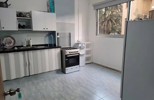Gemmayzeh Apartamento | Less than 5 minutes to coast and easily accessible Apart