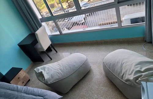 Gemmayzeh Apartamento | Less than 5 minutes to coast and easily accessible Apart