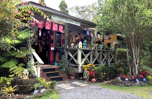 Volcano Cabaña | Cabaña romántica de artistas volcánicos junto al Parque Nacional de los Volcanes de Hawaii