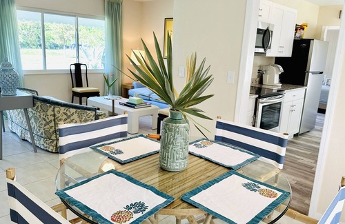 Vero Beach Casa | Paraíso tropical a minutos de la playa en Pineapple House!