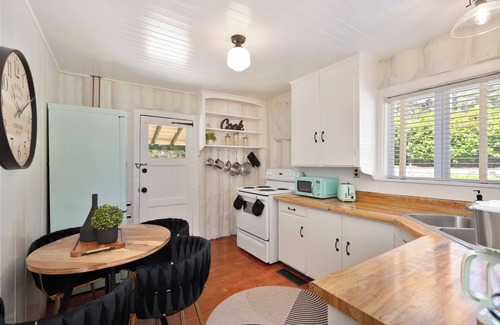 North Auburn Cabina | Lester Cabin 5min to Downtown Auburn 20min to Roseville next to Mountain Biking