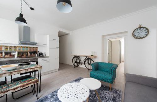 Wieden Apartamento | Let it be Vienna U1, U2, U4 Karlsplatz Oper