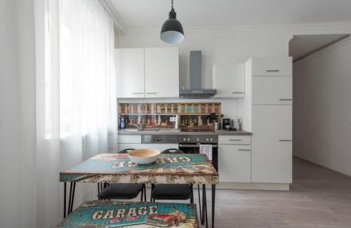 Wieden Apartamento | Let it be Vienna U1, U2, U4 Karlsplatz Oper