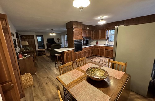 Sweetwater Casa | Let the crickets sing you to sleep in our Cozy “Mountain Air “Home