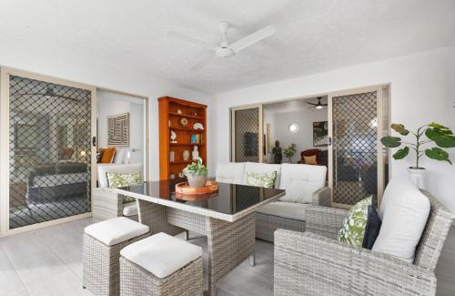 Cairns North Apartamento | Letizia Lakes - Resort Style Living