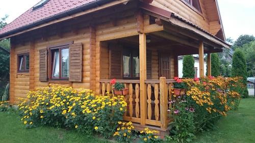 Mikolajki Cabina | Letniskowy domek z bala w Mikołajkach