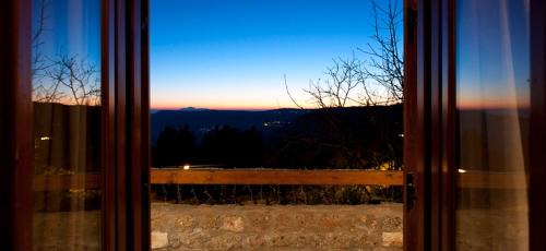 Mesaia Trikala Casa | Levanta Guesthouse