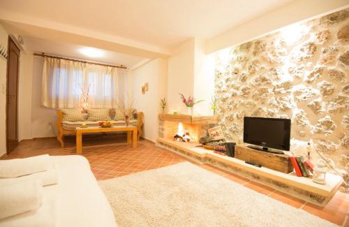 Mesaia Trikala Casa | Levanta Guesthouse
