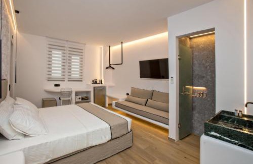 Tinos Town Apartamento | Levantes Luxury Suites II