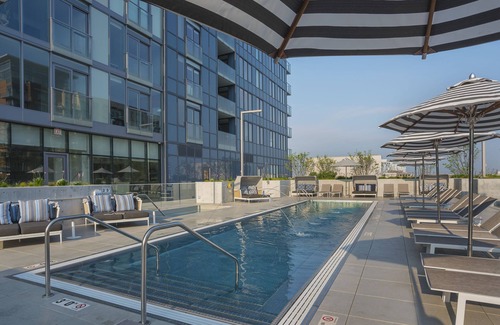 Near North Side Apartamento | Level Chicago – Old Town