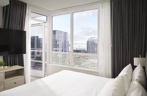 Belltown Hotel | Level Seattle- Water Views in this Three Bedroom Sky Suite