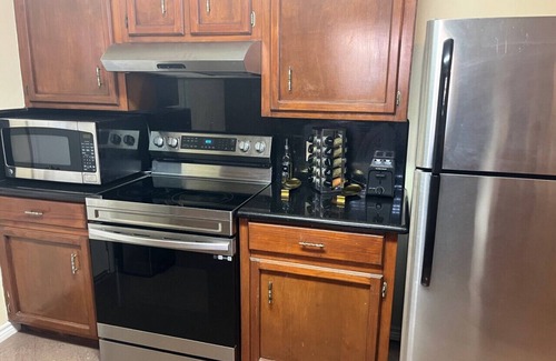 McAllen Casa | Level up lounge home. Great family retreat!