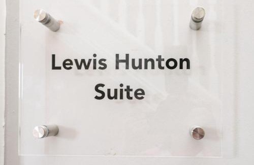 Loftus Apartamento | Lewis Hunton Suite