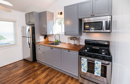 Lexington Casa | Lexington Beach house, On the water with private beach