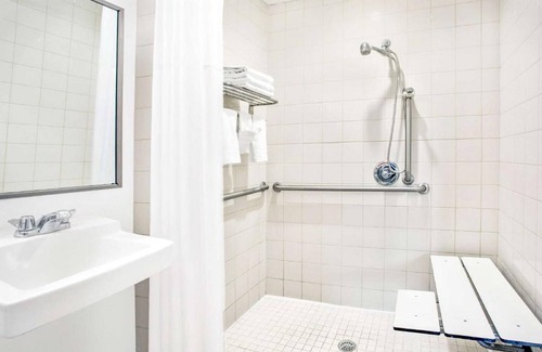 Mid Beach Hotel | Lexington by Hotel RL Miami Beach
