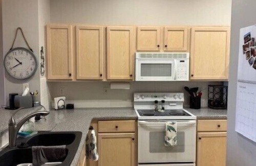 Tropical Cove Condominio | Lexington Golf Village 2 Bed/2 Bath Country Club Condo close to beaches