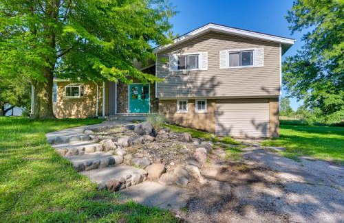 Lexington Casa | Lexington Home with Sunroom about 1 Mi to Lake Huron!