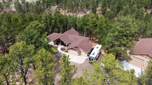 Colorado Springs Casa | Lg 4-br 2-ba with pool table and 7 person -hottub 10 min to USAFA