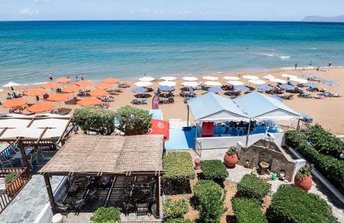 Kato Stalos Apartamento | Lia Beachfront Apartments