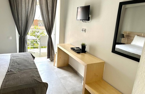Loutra Edipsou Hotel | Lia Studios