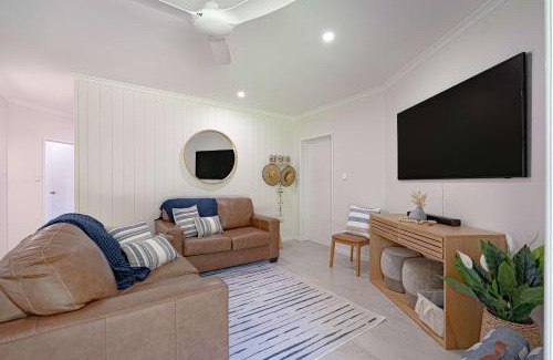 Mission Beach Apartamento | Liana One Coastal Mission Vibe One Bedroom