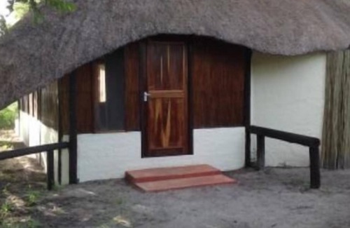 Muneambuanas Cabina | Lianshulu Bush Lodge