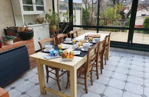 Liberation Cama Y Desayuno | Libération-Maison d'hotes