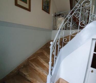 Liberation Cama Y Desayuno | Libération-Maison d'hotes