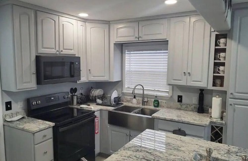 San Antonio Casa | Lib's Place ... A cheerful three bedroom home!