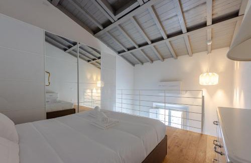 Santissima Annunziata Apartamento | Libertà Bright and Stylish