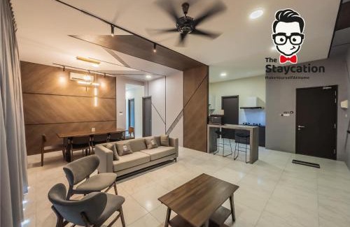 Kuching Apartamento | Liberty Grove Near Airport by Staycation Homestay