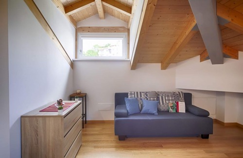 San Giovanni-Chiadino-Rozzol Apartamento | Liberty on the Gulf! Private room x3 FREE WIFI A / C