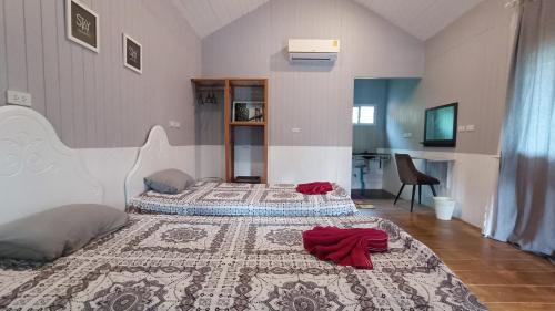 Ko Libong Complejo | Libong resorts twin bed 1