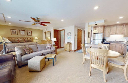 Snowmass Village Condominio | Lichenhearth - CoralTree Residence Collection