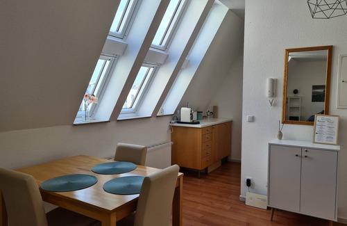 Bielefeld Apartamento | Lichtdurchflutetes Apartment im Herzen der City