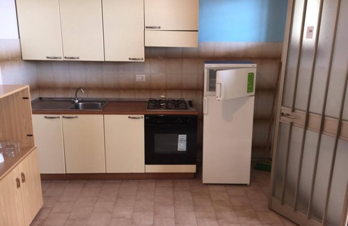 Lido Adriano Apartamento | [lido Adriano] Appartamento con Vista Mare