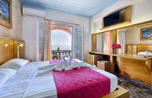 Dafnata Hotel | Lido Corfu Sun Hotel