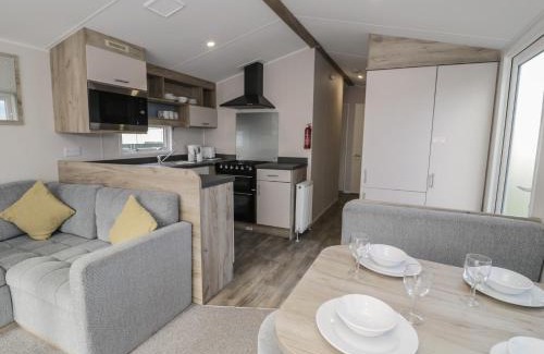 Prestatyn Casa | Lido Gold 205