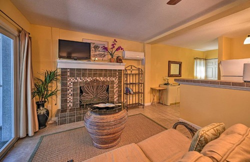 Sarasota Apartamento | Lido Key Hideout with Patio and Yard and Walk to Beach!