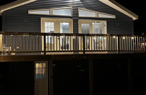 Lake Ariel Cabaña | Life is Beautiful Hideout Poconos - brand new house everything fresh/new