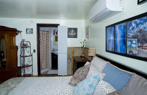 Sherman Oaks Cama Y Desayuno | Life is Good Bed and Breakfast