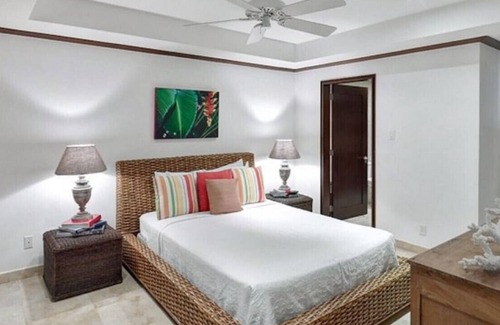 Old Trees Bay Casa | Life's a Beach by The Villa Life