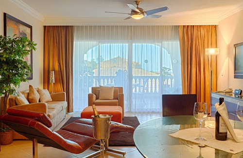Cofresi Hotel | Lifestyle Resort - 1BR Suite Presidencial Puerto Plata DR